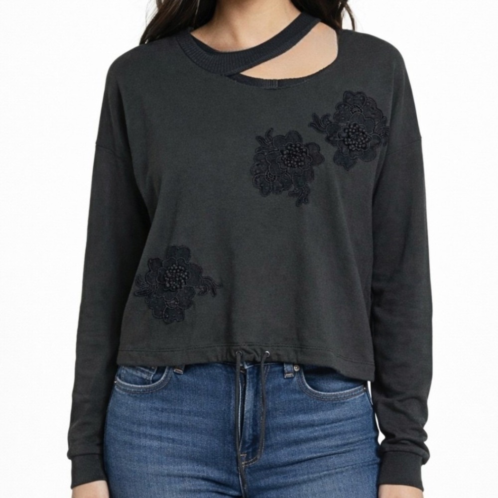 Forever 21 Womens‎ Black Floral Lace Applique Choker Cutout Sweatshirt Size S